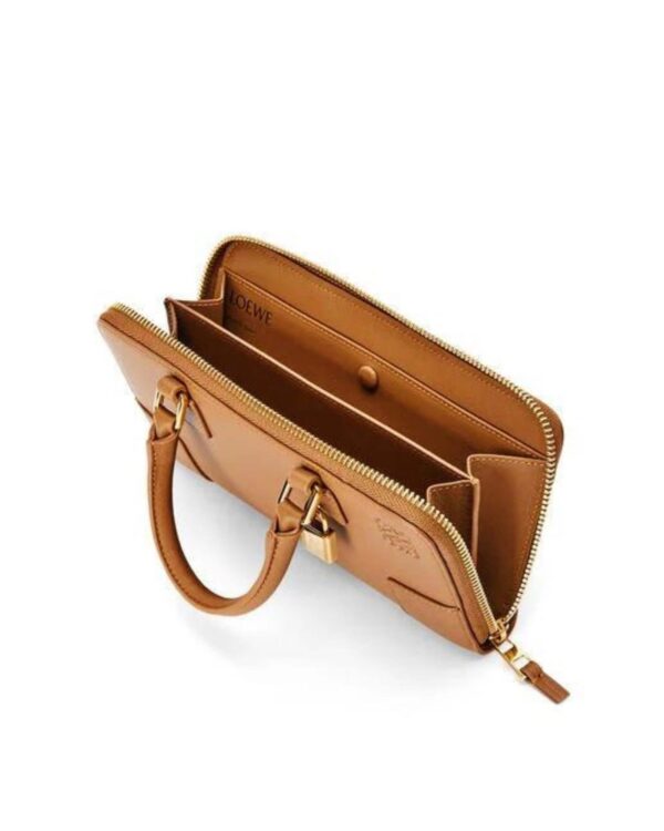 Loewe Amazona Pouch - Image 6