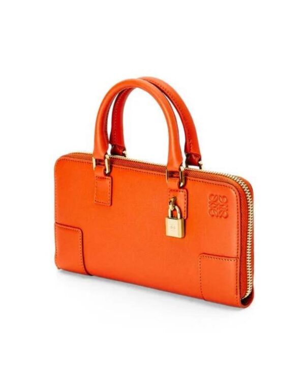 Loewe Amazona Pouch - Image 3