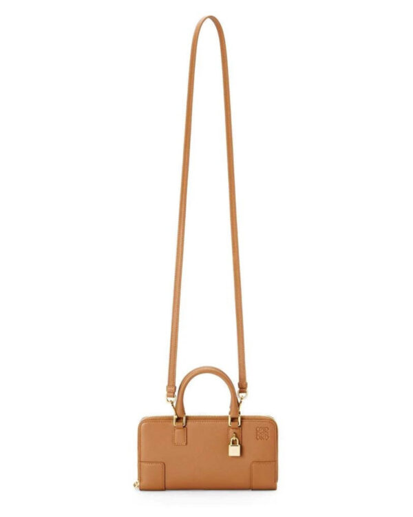 Loewe Amazona Pouch - Image 5