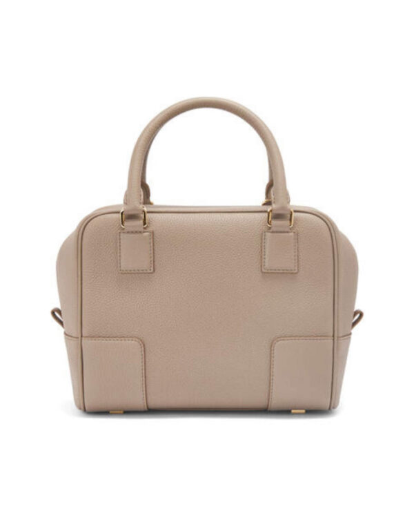 Loewe Amazona 19 Square Bag - Image 3