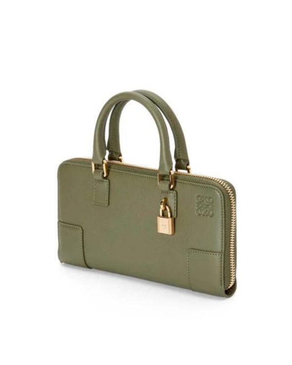 Loewe Amazona Pouch - Image 3