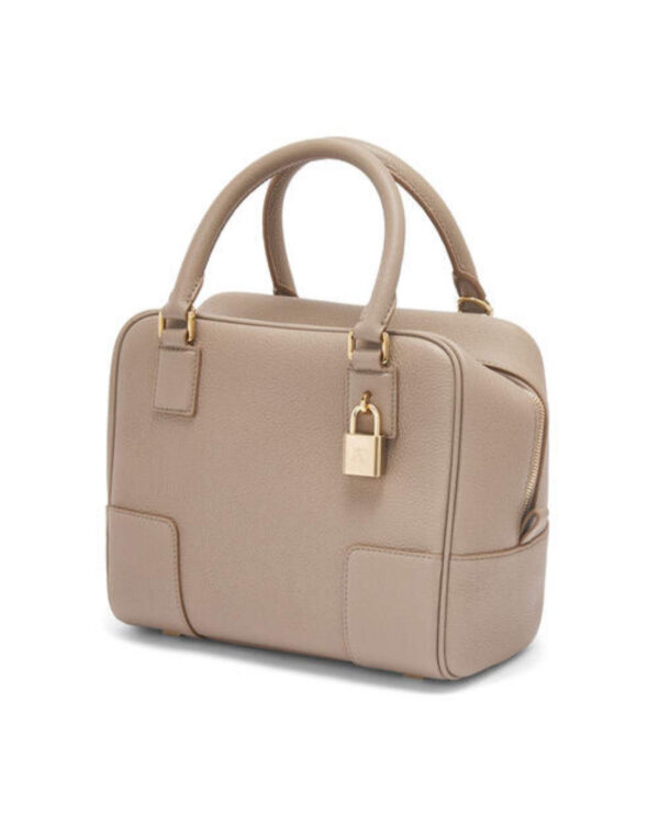 Loewe Amazona 19 Square Bag