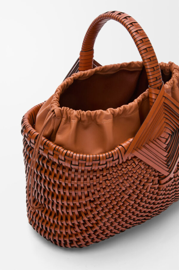 LOEWE Diamond Square Basket Bag in Tan Calfskin - Image 2