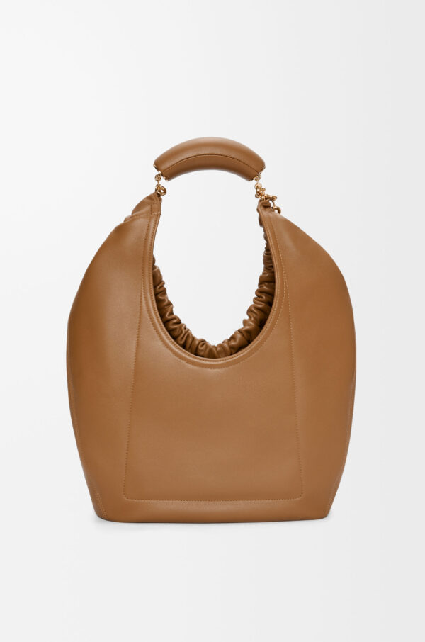 LOEWE Squeeze Medium Bag in Oak Mellow Nappa Lambskin - Image 4